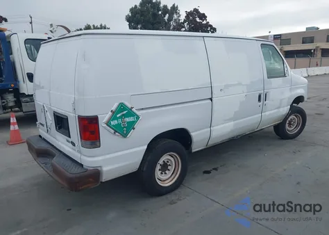 2010 Ford E-150 Commercial/Recreational z USA, uszkodzony, nr VIN 1FTNE1EW4ADA90841